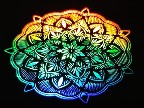 華日PINE固體皮秒激光器不銹鋼激光打彩加工